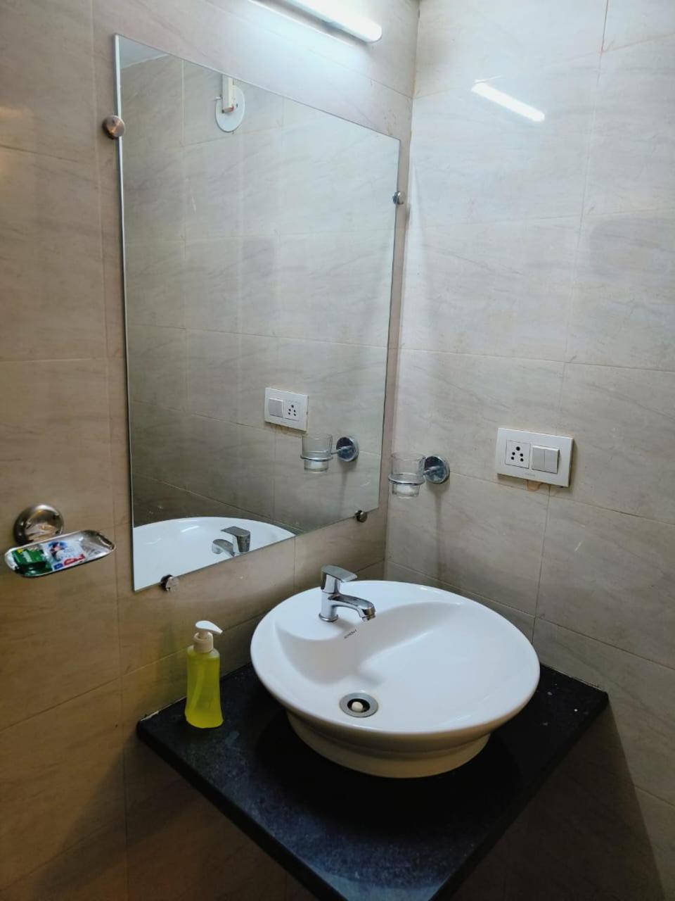 Green Field View Hotel Candolim Exterior foto