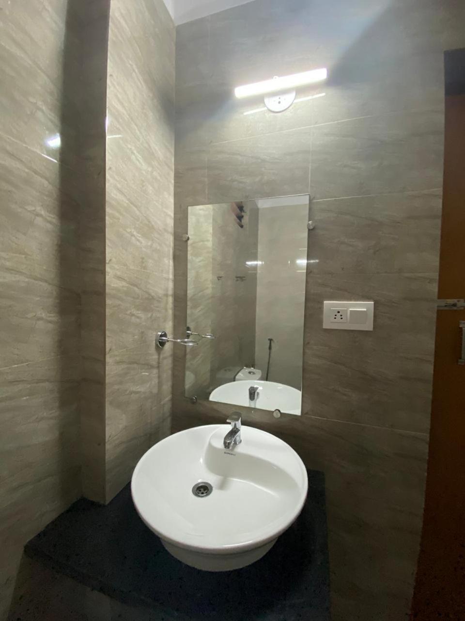 Green Field View Hotel Candolim Exterior foto
